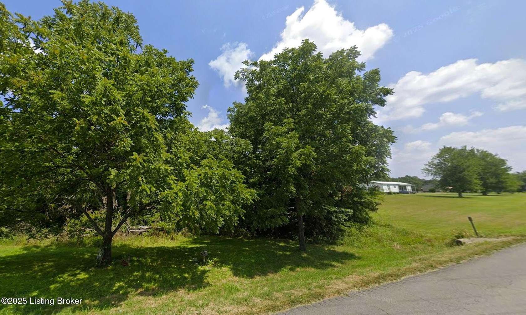 24 Acres of Recreational Land & Farm for Sale in Crofton, Kentucky
