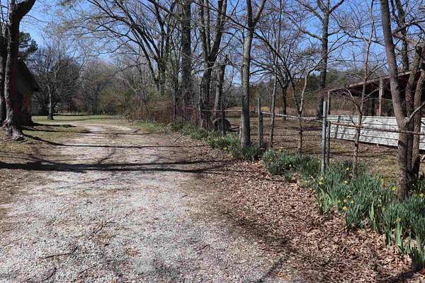 2.35 Acres of Residential Land with Home for Sale in Mountain View, Arkansas
