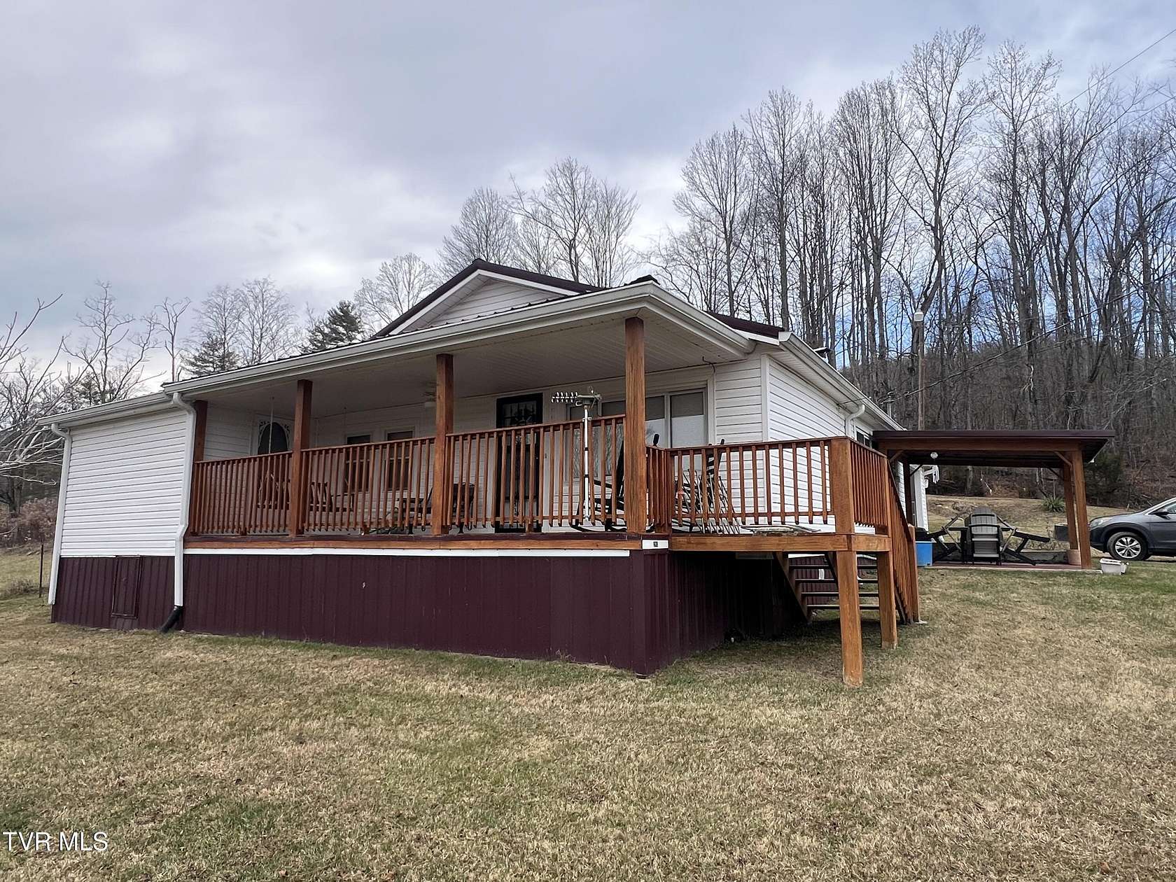 2.4 Acres of Residential Land with Home for Sale in Rose Hill, Virginia