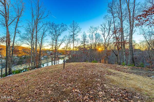 5.1 Acres of Residential Land for Sale in Piney Flats, Tennessee