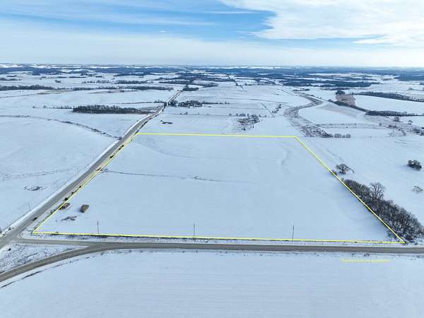 47.2 Acres of Agricultural Land for Sale in Ridgeway, Iowa