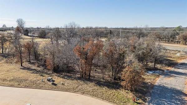 0.37 Acres of Residential Land for Sale in Edmond, Oklahoma