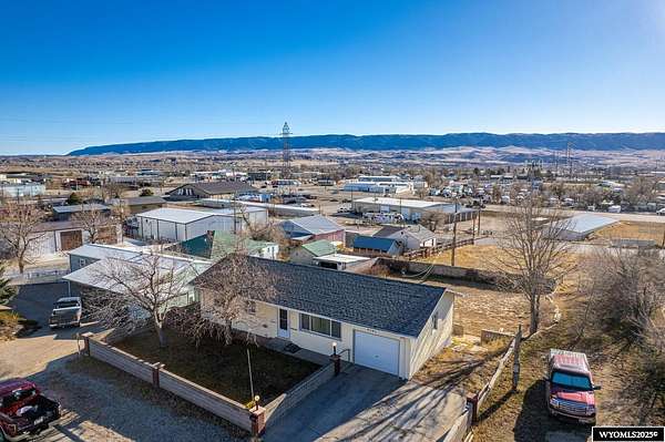 21 Acres of Land with Home for Sale in Casper, Wyoming