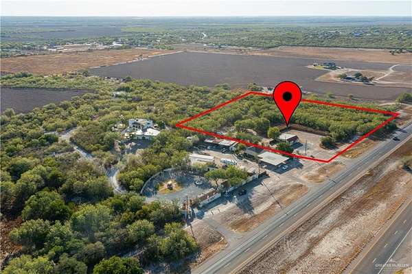 3 Acres of Improved Commercial Land for Sale in Rio Grande City, Texas