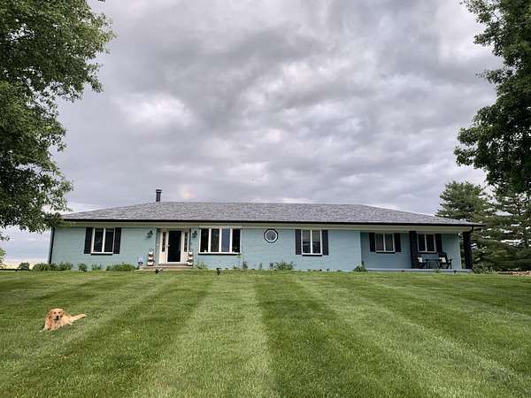 5 Acres of Residential Land with Home for Sale in Harrodsburg, Kentucky