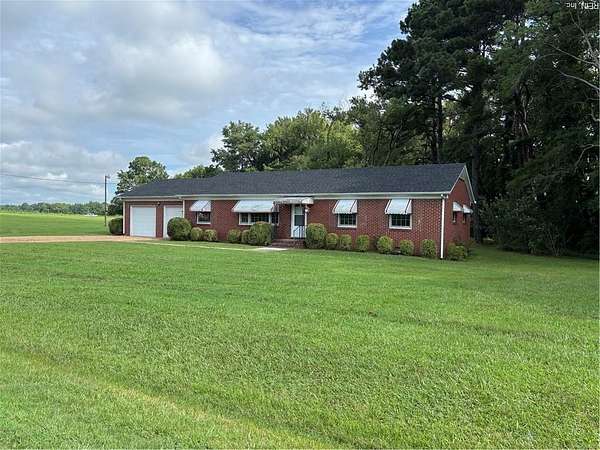 1.5 Acres of Residential Land with Home for Sale in Ivor, Virginia