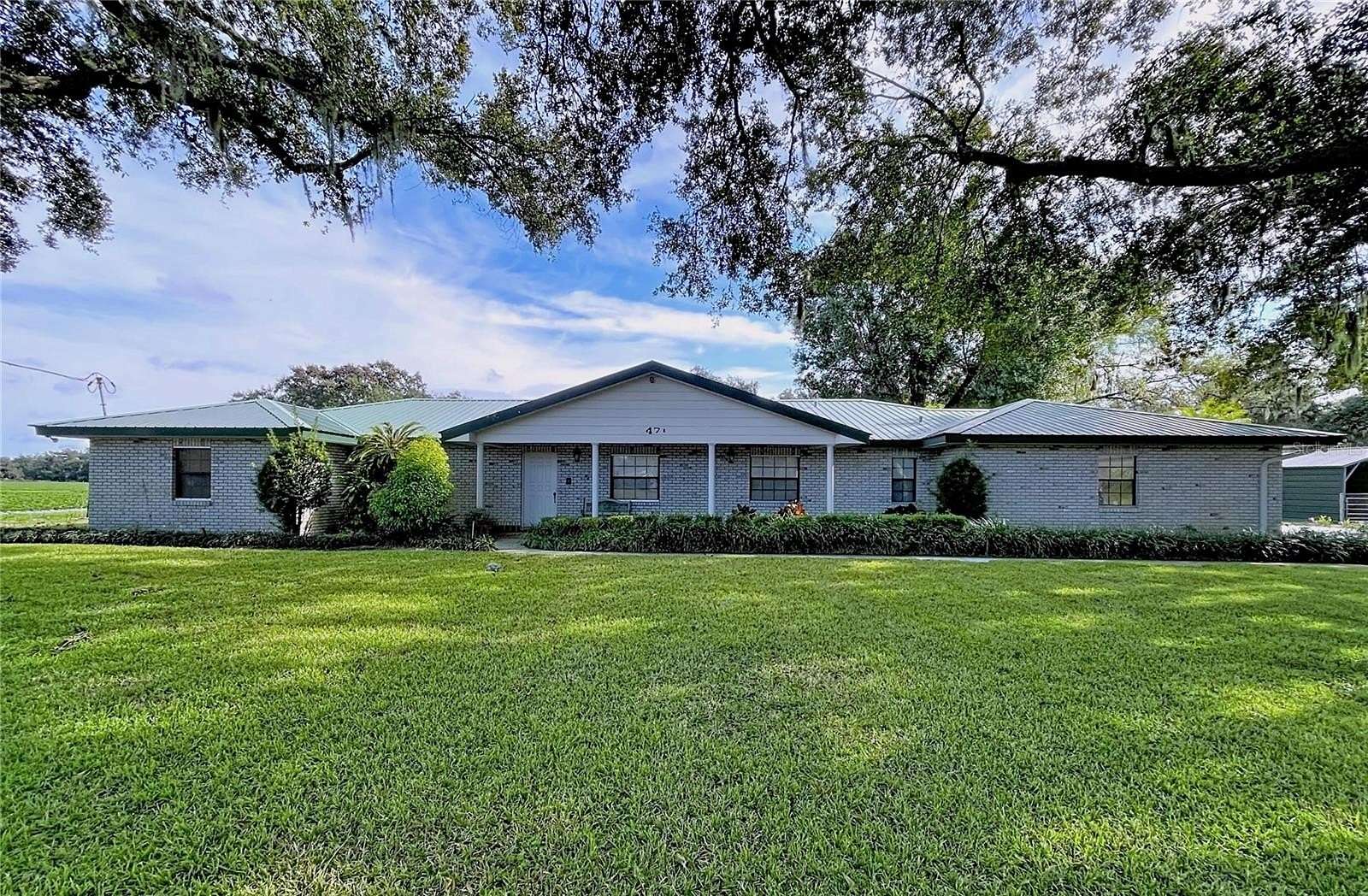 10.4 Acres of Land with Home for Sale in Dover, Florida
