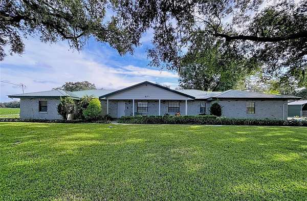 10.4 Acres of Land with Home for Sale in Dover, Florida