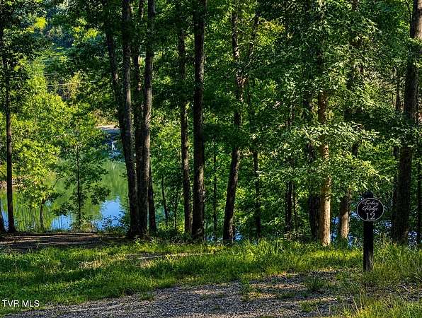 5 Acres of Land for Sale in Piney Flats, Tennessee