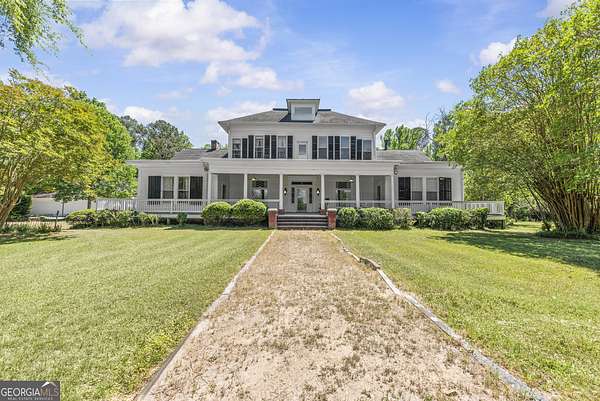 20.2 Acres of Land with Home for Sale in Woodville, Georgia