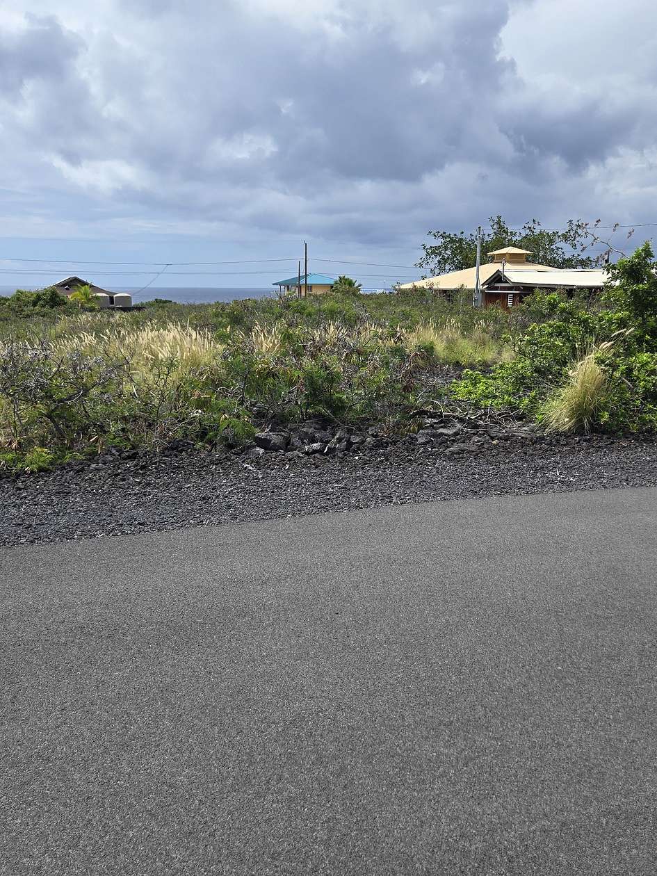 0.17 Acres of Residential Land for Sale in Captain Cook, Hawaii