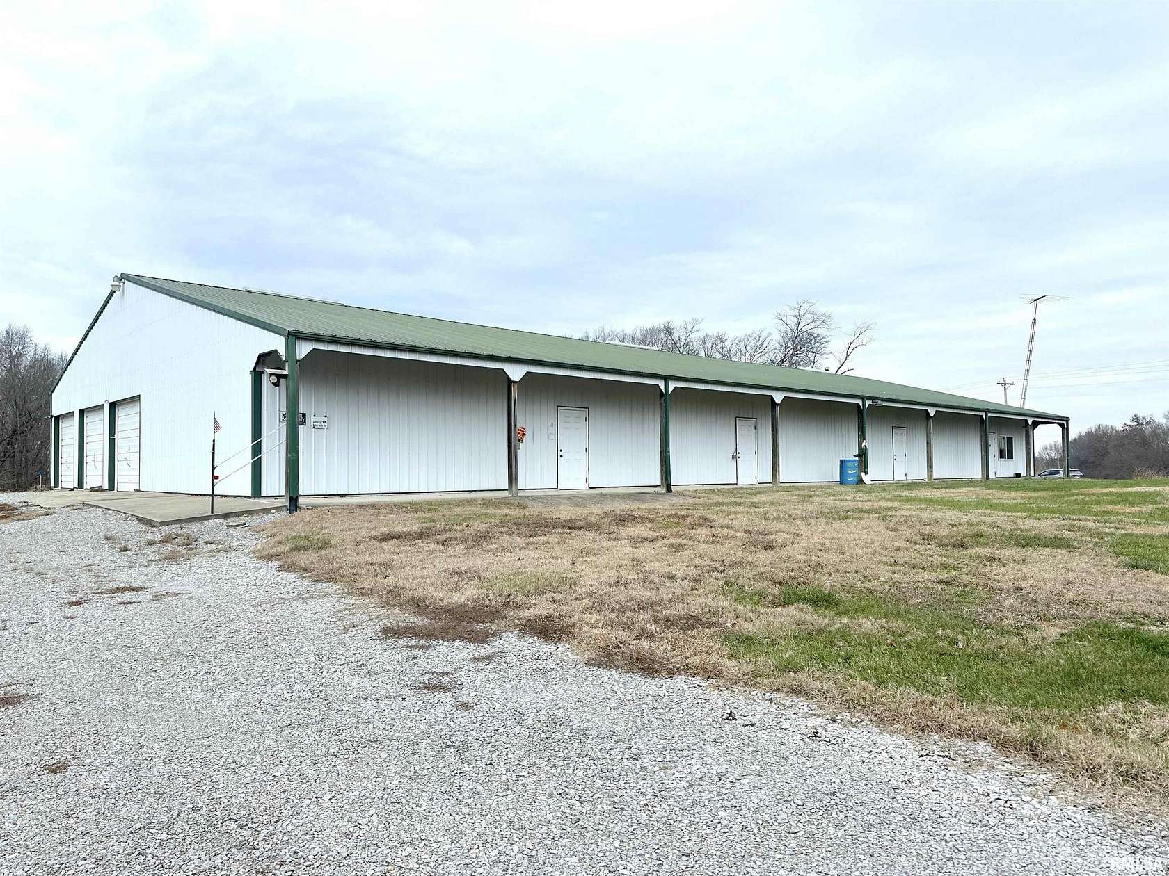 50 Acres of Land with Home for Sale in Buncombe, Illinois