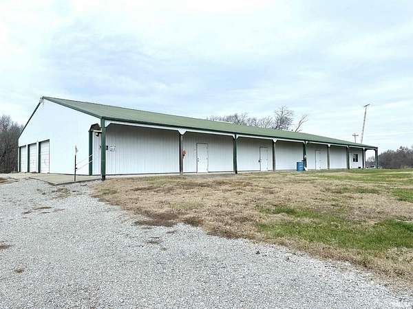 50 Acres of Improved Mixed-Use Land for Sale in Buncombe, Illinois