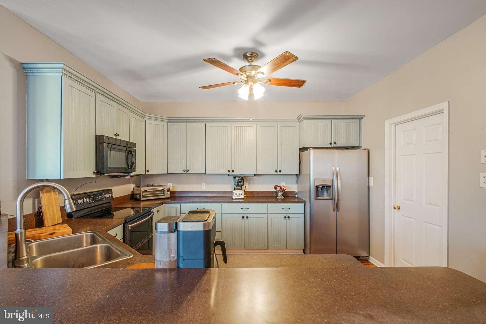 6.86 Acres of Residential Land with Home for Sale in Woodford, Virginia