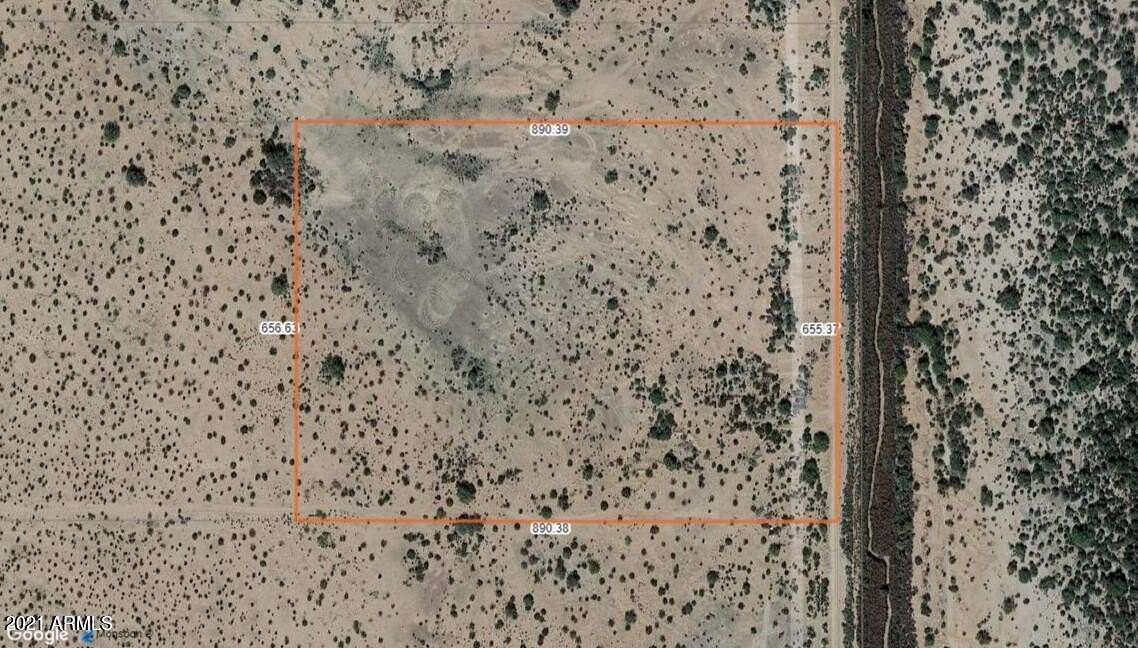 13.4 Acres of Land for Sale in Casa Grande, Arizona