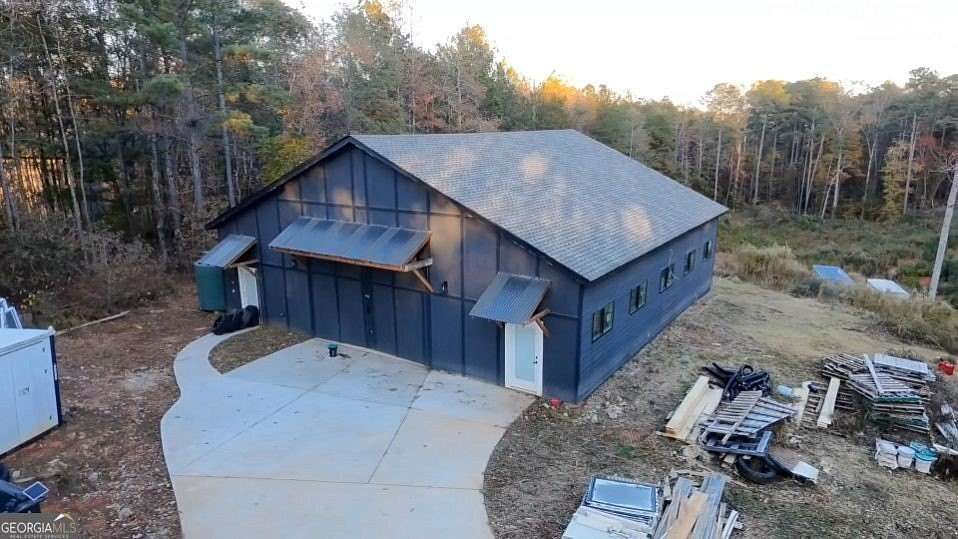 3.66 Acres of Residential Land with Home for Sale in Fairburn, Georgia