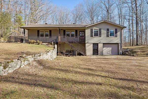 17.4 Acres of Land with Home for Sale in Dickson, Tennessee