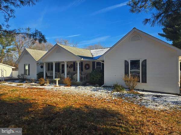 14.6 Acres of Land with Home for Lease in Goldsboro, Maryland