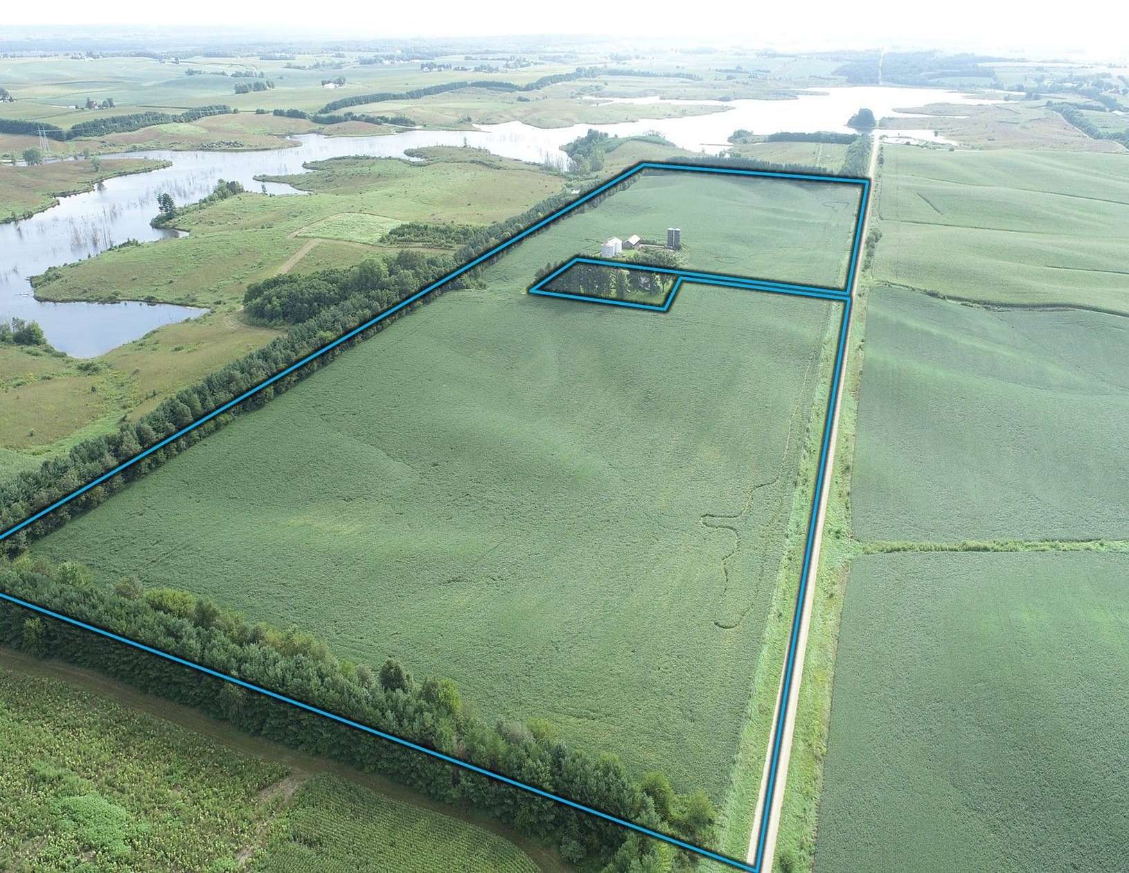 59.2 Acres of Recreational Land & Farm for Sale in Eldridge, Iowa