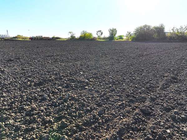 27.1 Acres of Recreational Land for Sale in Indianola, Iowa