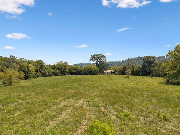 10.3 Acres of Land for Sale in Goodspring, Tennessee