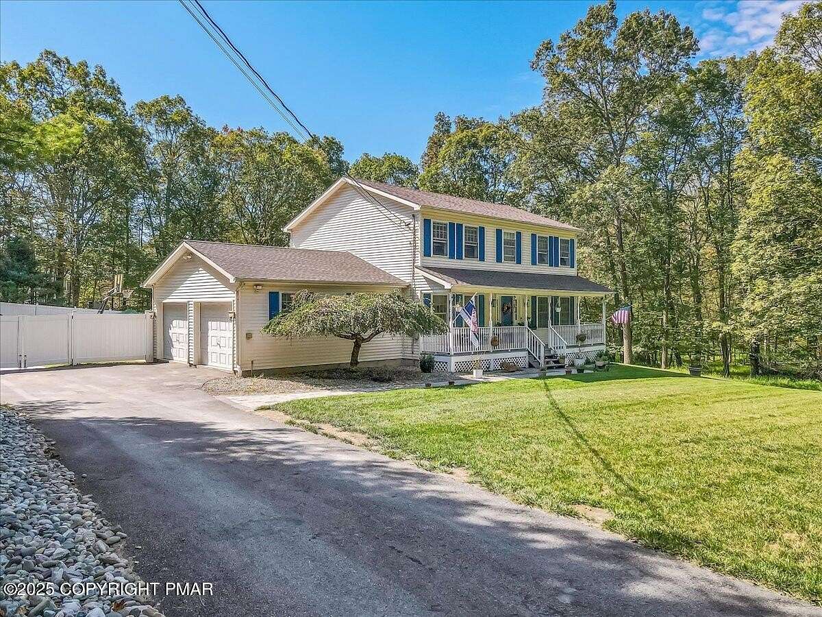 2.27 Acres of Residential Land with Home for Lease in East Stroudsburg, Pennsylvania