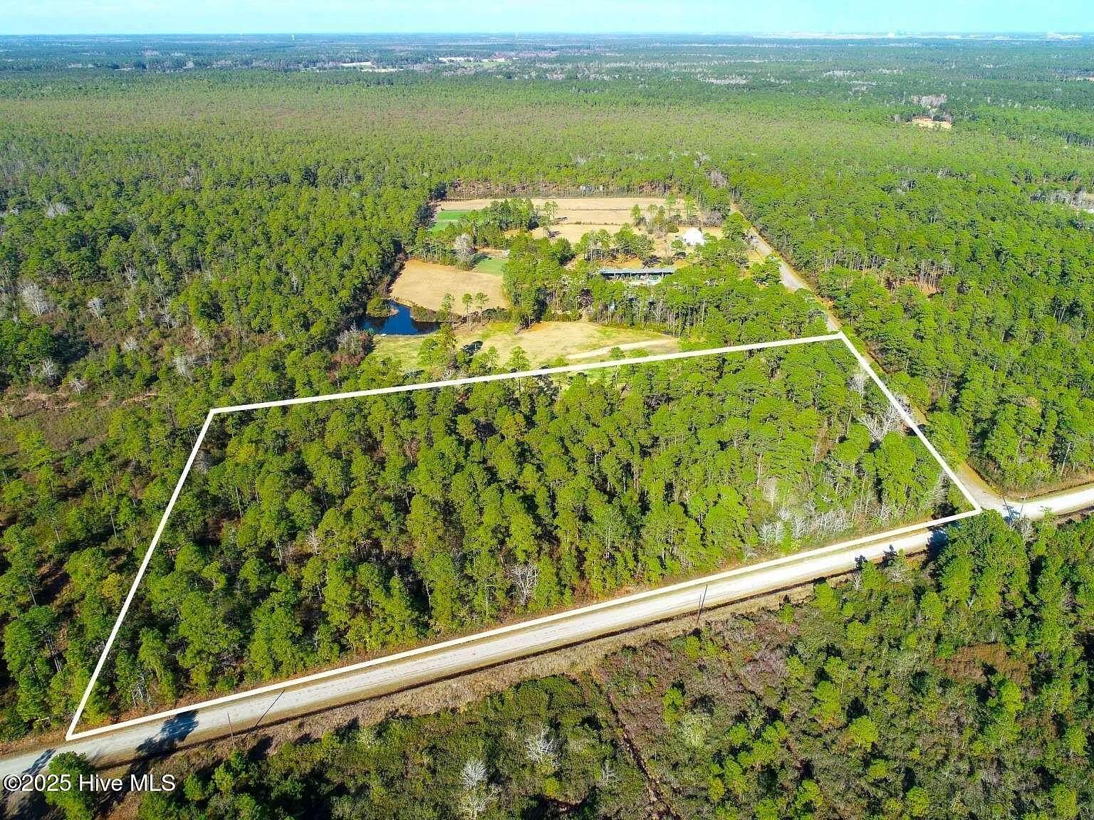 5 Acres of Land for Sale in Winnabow, North Carolina