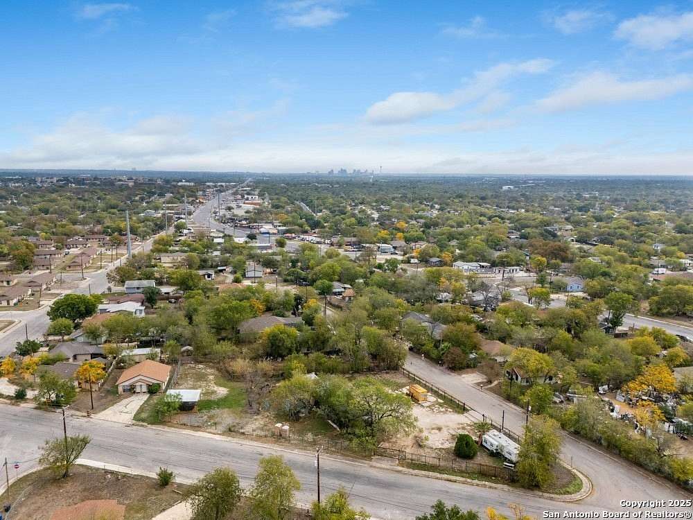 0.17 Acres of Commercial Land for Sale in San Antonio, Texas