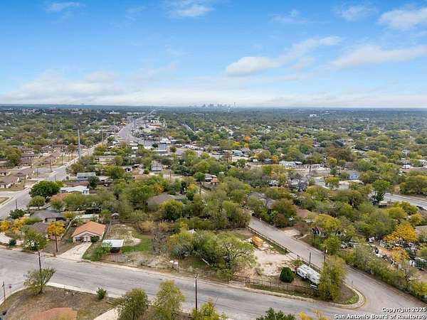 0.17 Acres of Commercial Land for Sale in San Antonio, Texas