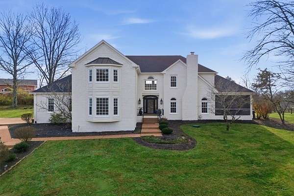 2 Acres of Residential Land with Home for Sale in Franklin, Tennessee