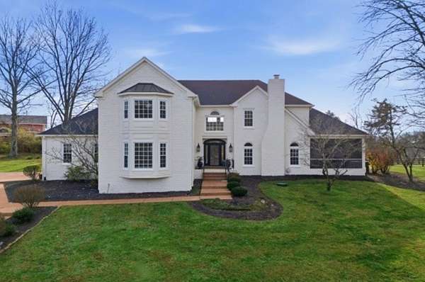 2 Acres of Residential Land with Home for Sale in Franklin, Tennessee