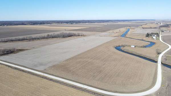 104 Acres of Recreational Land & Farm for Auction in Burlington, Iowa
