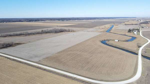 104 Acres of Recreational Land & Farm for Auction in Burlington, Iowa