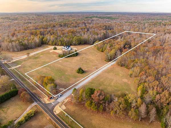 9.66 Acres of Land for Sale in Belton, South Carolina