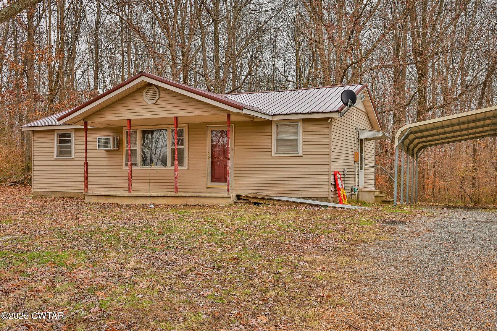 2 Acres of Residential Land with Home for Sale in Palmersville, Tennessee