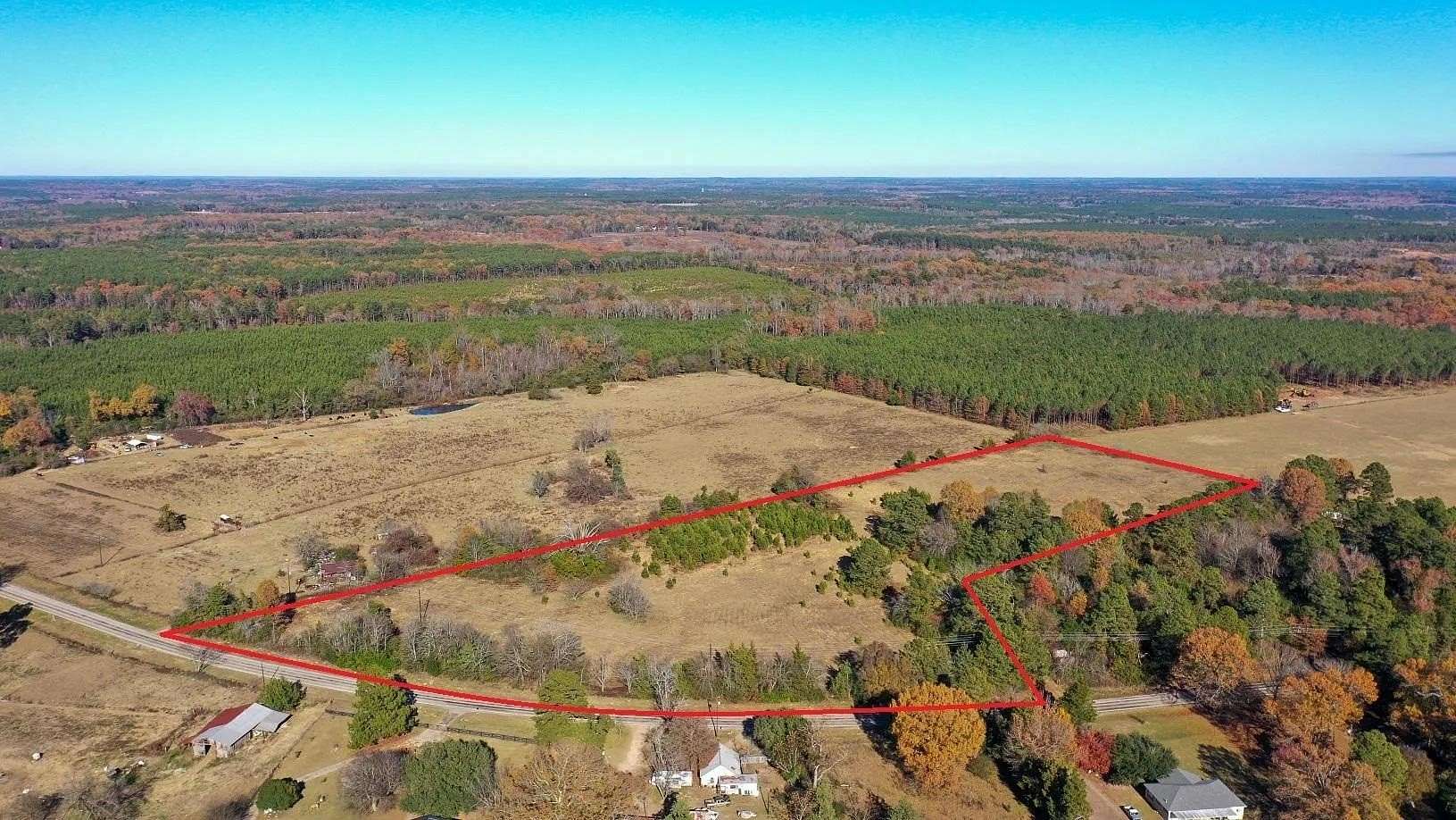 13.5 Acres of Recreational & Residential Land for Sale in Linden, Texas