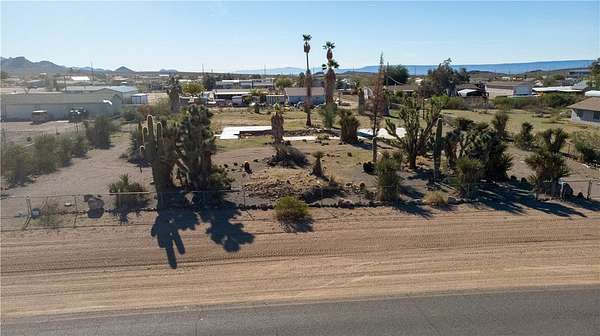 1 Acre of Residential Land for Sale in Golden Valley, Arizona
