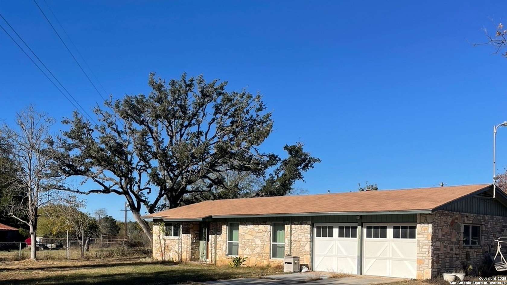 8 Acres of Residential Land with Home for Sale in Pipe Creek, Texas