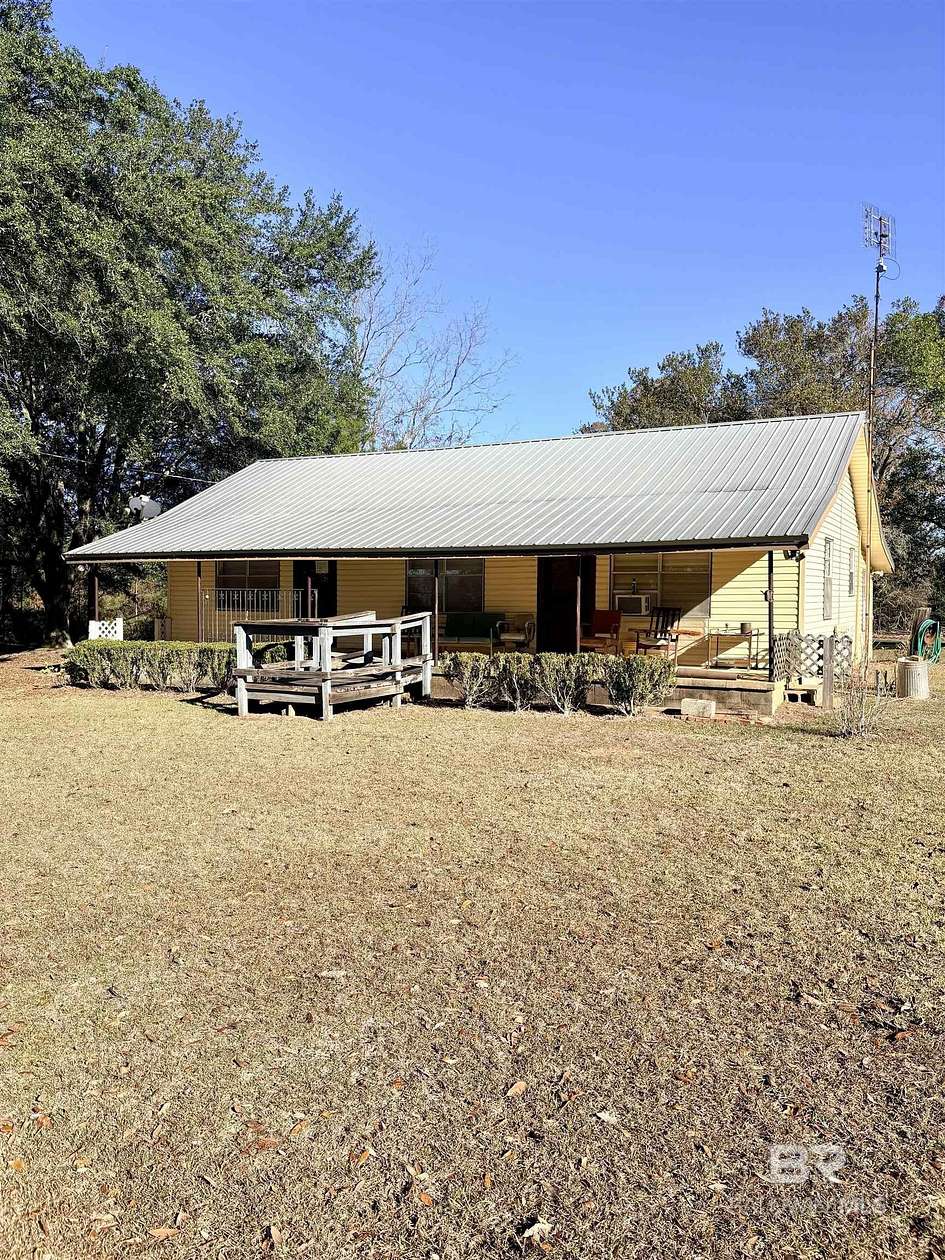 2.9 Acres of Residential Land with Home for Sale in Evergreen, Alabama