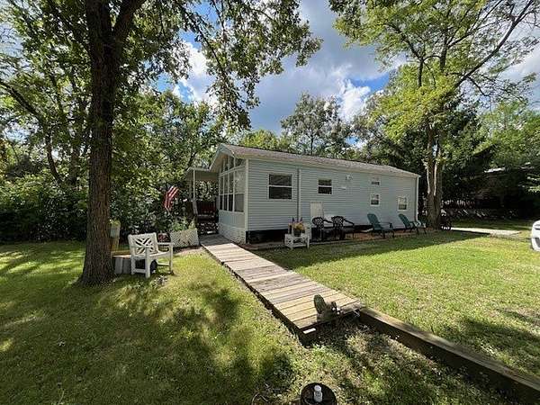 0.11 Acres of Residential Land for Sale in Seneca, Illinois