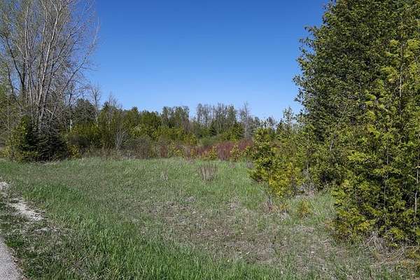 1.5 Acres of Residential Land for Sale in Sturgeon Bay, Wisconsin