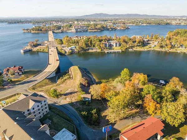 1.15 Acres of Commercial Land for Sale in Hot Springs, Arkansas