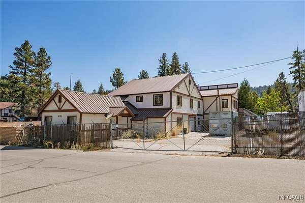 0.23 Acres of Commercial Land for Sale in Big Bear Lake, California