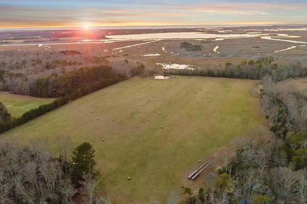 85 Acres of Recreational Land for Sale in South Dennis, New Jersey