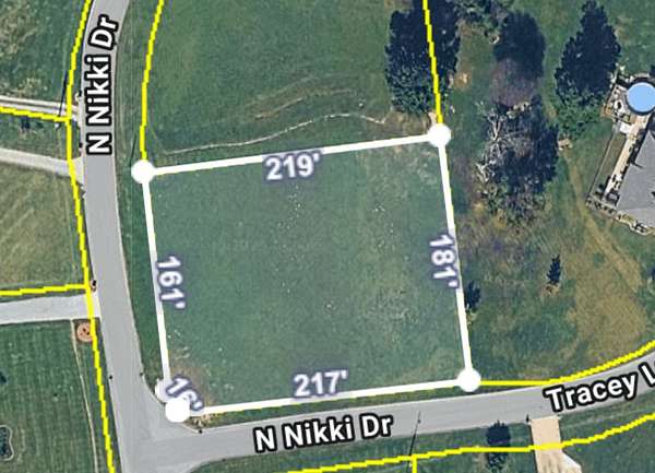 0.91 Acres of Residential Land for Sale in Portland, Tennessee