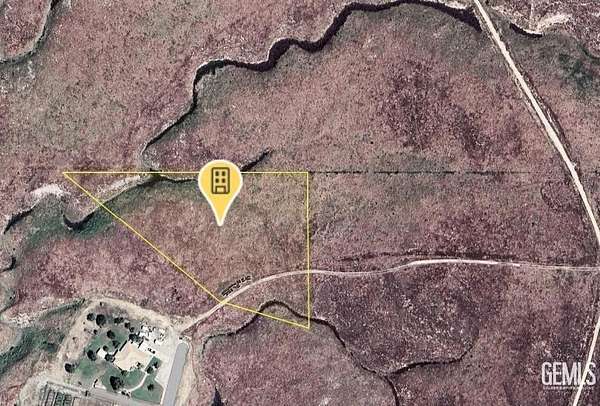 3.15 Acres of Residential Land for Sale in Bakersfield, California