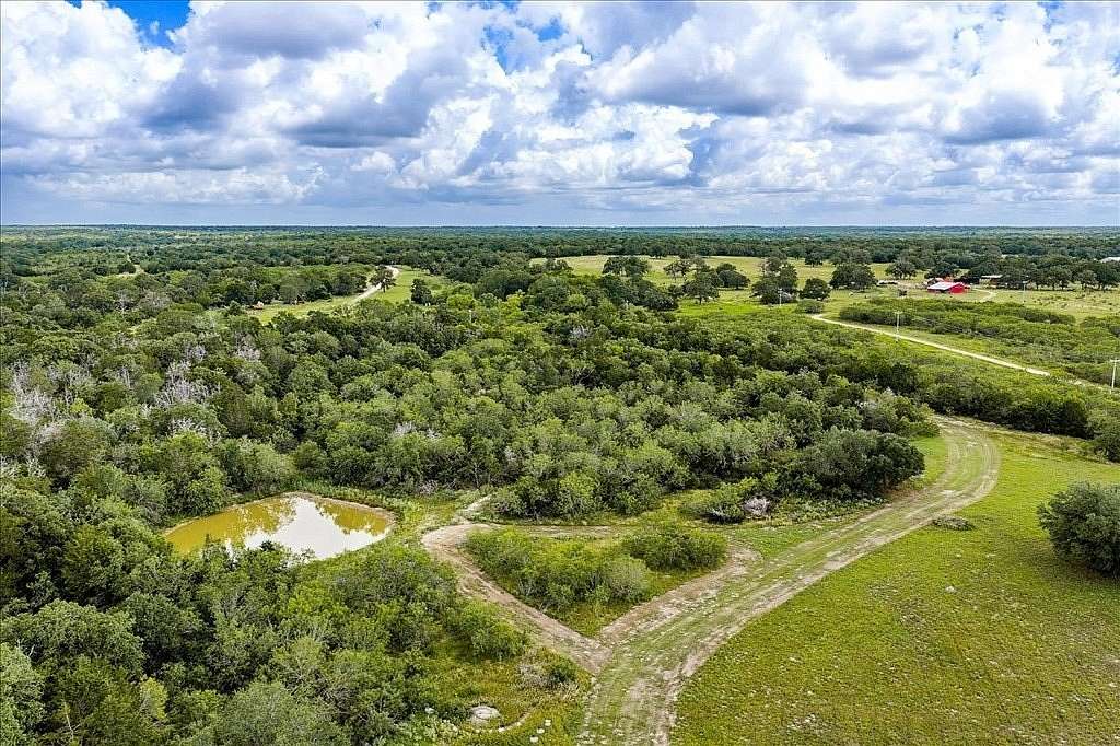 136 Acres of Recreational Land for Sale in Muldoon, Texas