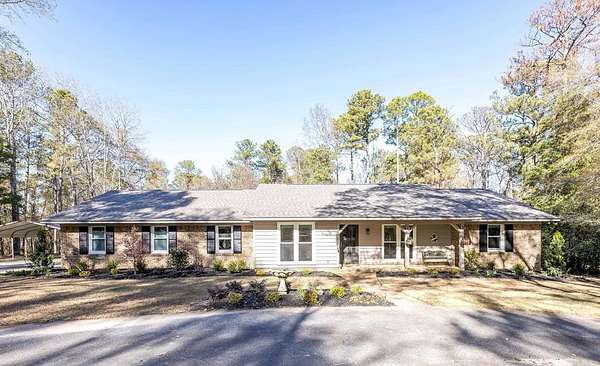 3.88 Acres of Residential Land with Home for Sale in Midland, Georgia