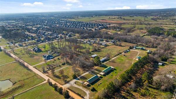 9.29 Acres of Land for Sale in Pea Ridge, Arkansas