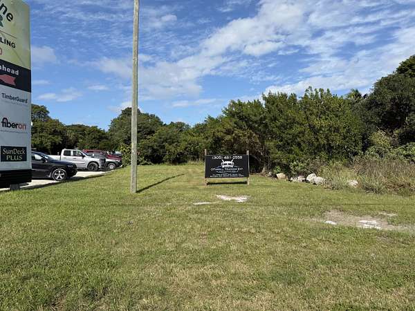 0.09 Acres of Commercial Land for Sale in Big Pine Key, Florida